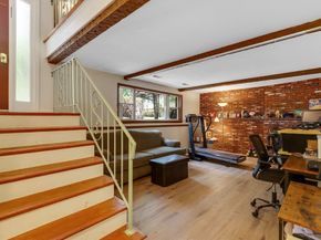 15 Conestoga Rd, Lexington MA 02421