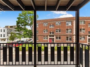26 W Wyoming Avenue 2D, Melrose MA 02176