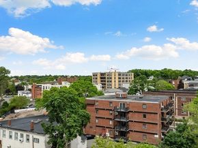 26 W Wyoming Avenue 2D, Melrose MA 02176