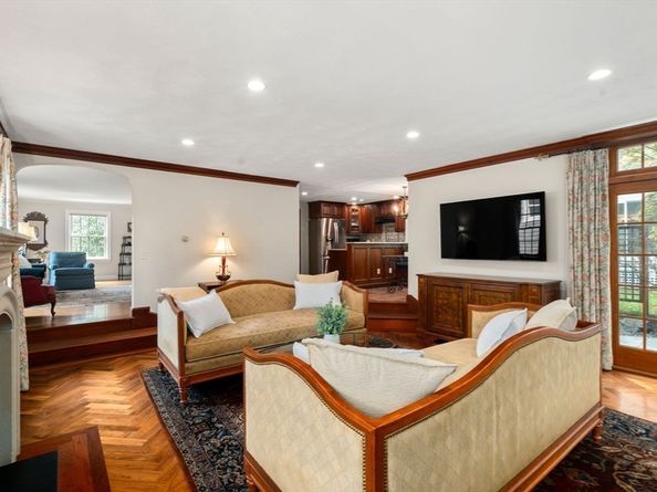 14 Arlmont Street, Arlington MA 02476