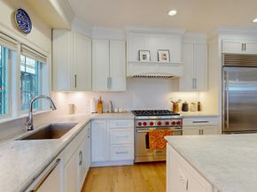 32 Fifth Street 1, Cambridge MA 02141