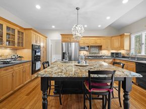 59 Smith Rd, Northborough MA 01532