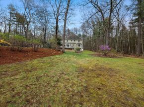 59 Smith Rd, Northborough MA 01532