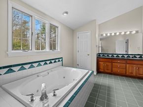 59 Smith Rd, Northborough MA 01532