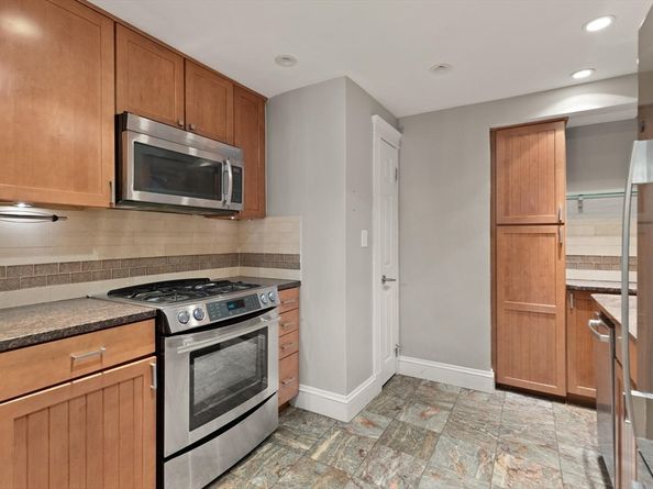 180 Commonwealth Ave B, Boston MA 02116