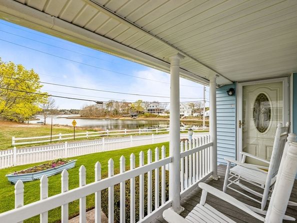 27 West Blvd, Wareham MA 02558