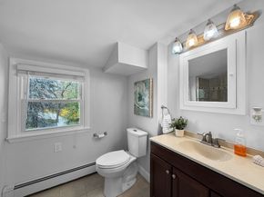 565 Lake St, Shrewsbury MA 01545
