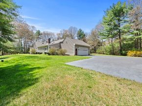 1 Katies Way, Lakeville MA 02347