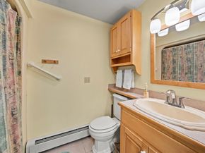 1 Katies Way, Lakeville MA 02347