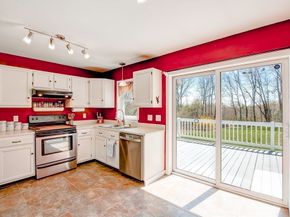 921 Wauwinet Rd, Barre MA 01005