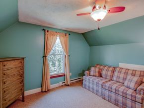 921 Wauwinet Rd, Barre MA 01005