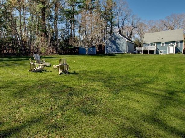 921 Wauwinet Rd, Barre MA 01005