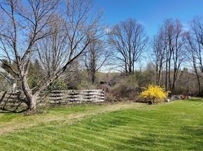 921 Wauwinet Rd, Barre MA 01005