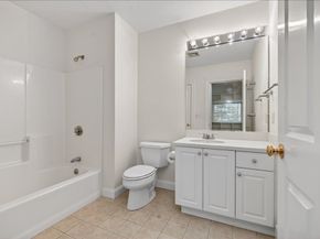 14 Whiting Lane 14, Hingham MA 02043