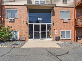 110 Boston Post Rd. E. 8, Marlborough MA 01752