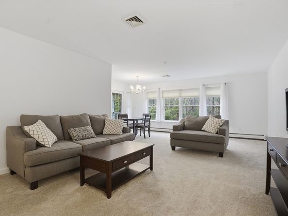 34 Meeting House Lane 321, Stow MA 01775