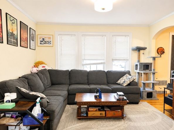 18 Pierce St, Malden MA 02148