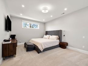 9 Johnson Pl 9, Newton MA 02466