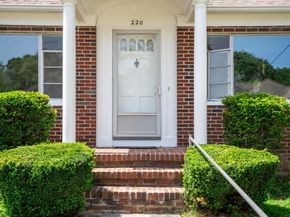 220 Marcy St, Southbridge MA 01550