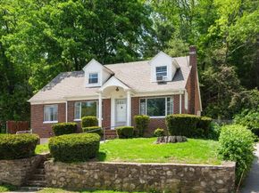 220 Marcy St, Southbridge MA 01550