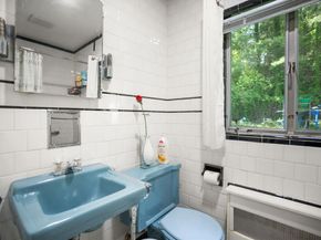 220 Marcy St, Southbridge MA 01550