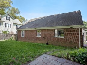 220 Marcy St, Southbridge MA 01550