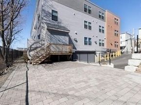 16 Boardman St 204, Boston MA 02128