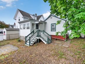 29 Bacheller St, Lynn MA 01904