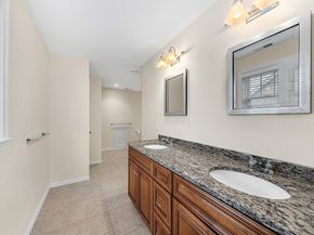 17 Russell Rd, Framingham MA 01702