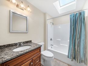 17 Russell Rd, Framingham MA 01702