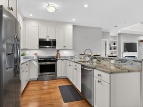 2 Inwood Drive 3012, Woburn MA 01801