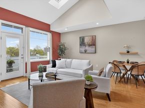 2 Inwood Drive 3012, Woburn MA 01801