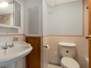 35 Sewall St, Quincy MA 02170
