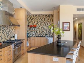 485-495 Harrison Ave 404, Boston MA 02118