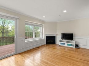 6 Azalea Ln 6, Grafton MA 01519
