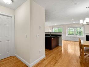 6 Azalea Ln 6, Grafton MA 01519