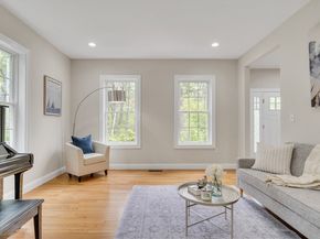 12 Cowdry Hill Rd, Westford MA 01886