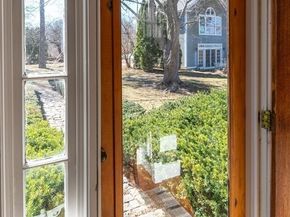 6 Northgate Road, Ipswich MA 01938