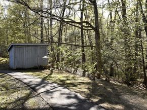18 Maria Ave A, Southbridge MA 01550
