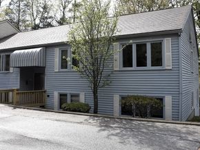 18 Maria Ave A, Southbridge MA 01550