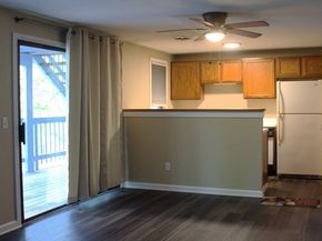 18 Maria Ave A, Southbridge MA 01550