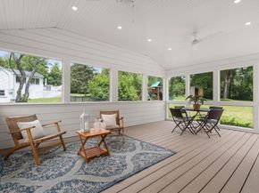 11 Foxhill Rd, Framingham MA 01701