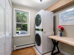 8 Ringbolt Road, Hingham MA 02043
