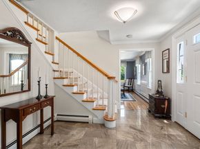 8 Ringbolt Road, Hingham MA 02043