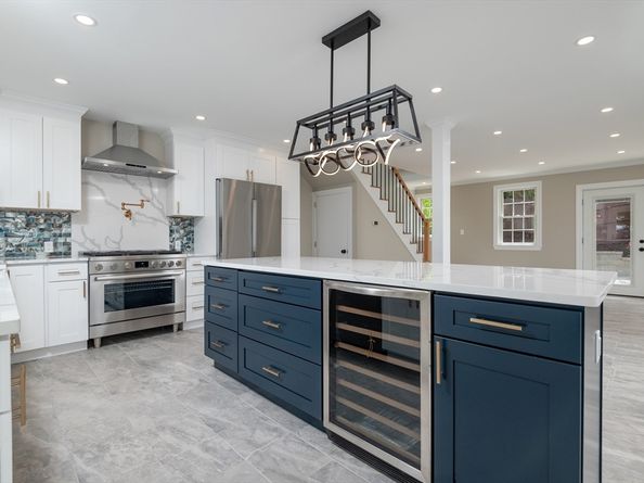 89R Upland, Winthrop MA 02152