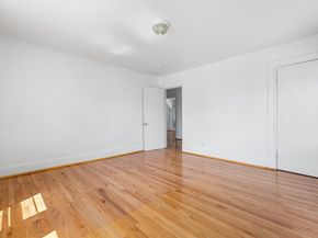 546 Shirley St, Winthrop MA 02152