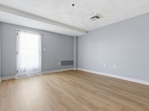 39 Parlin St 404, Everett MA 02149