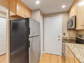 276 Albion Street 12, Wakefield MA 01880