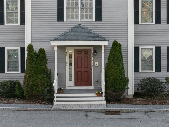 10 Cunningham Ln 204, Billerica MA 01821