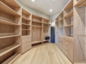 5 Osgood Rd, Charlton MA 01507